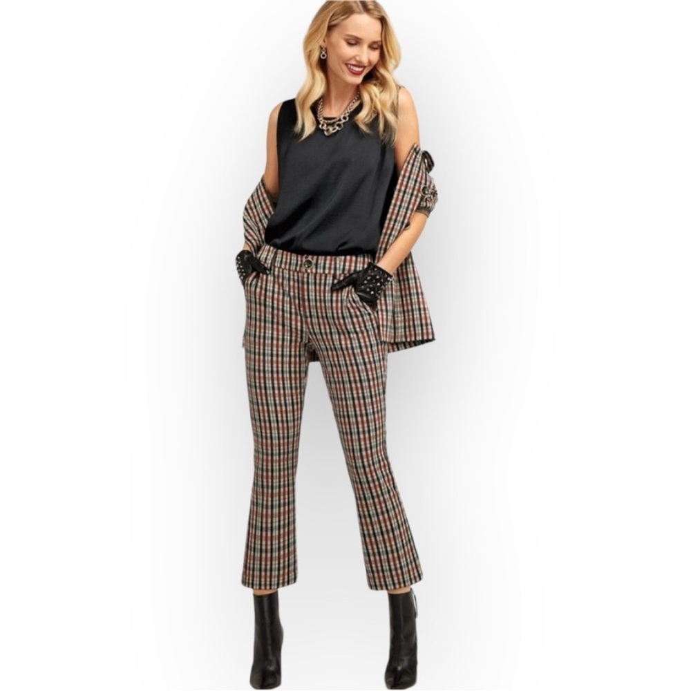 Cabi Jazzy Kick Mini Flare Cropped Trouser